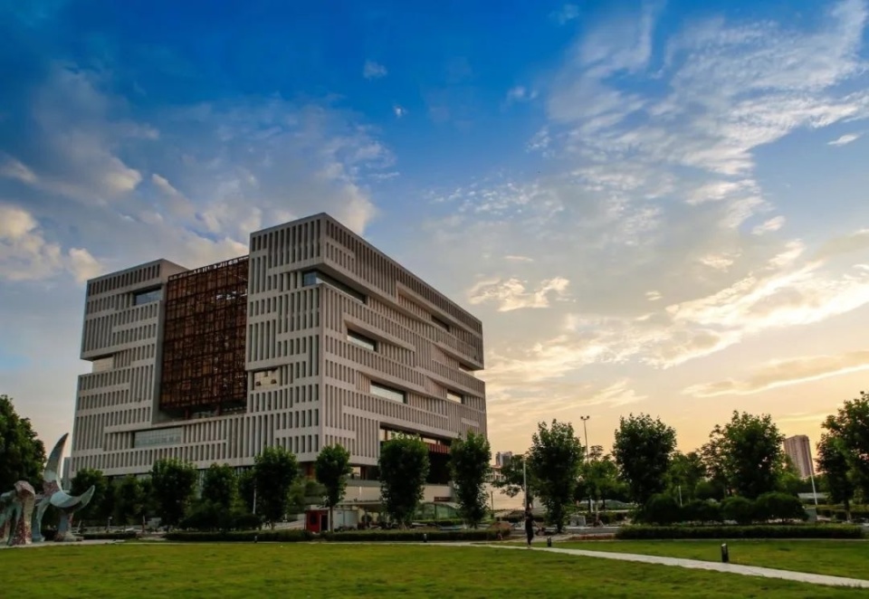 武汉理工大学汽车工程学院