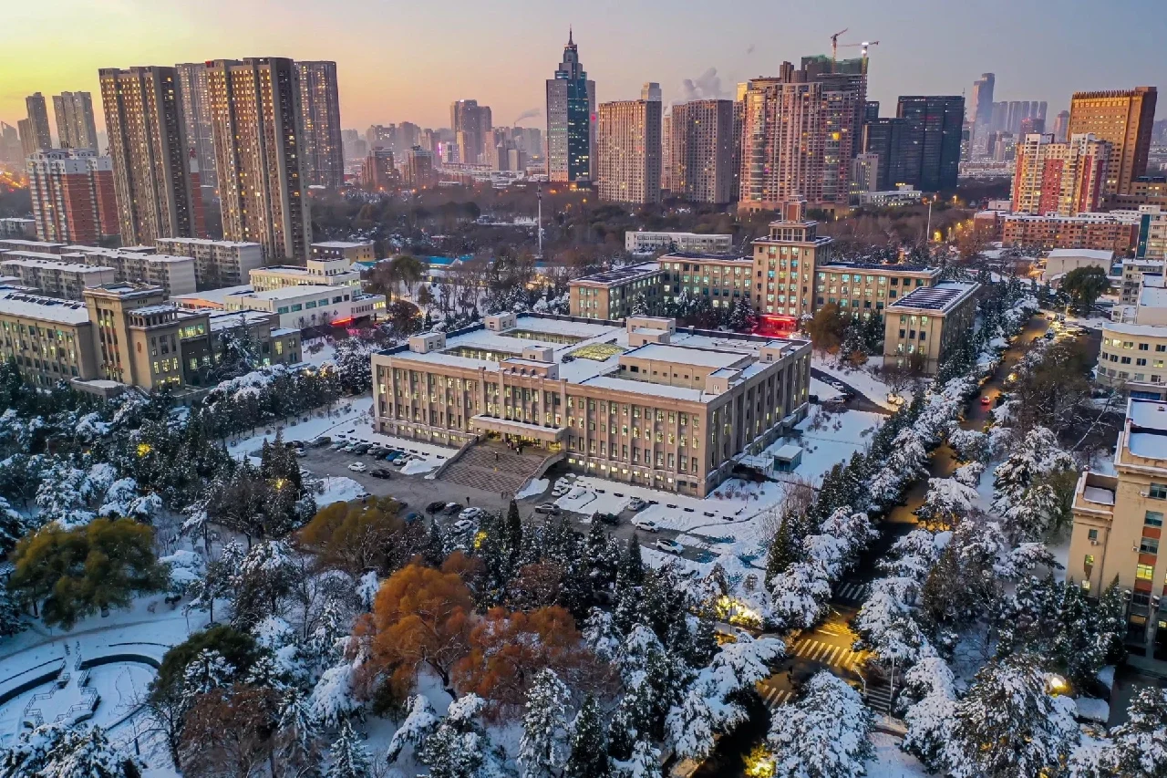 东北大学秦皇岛分校