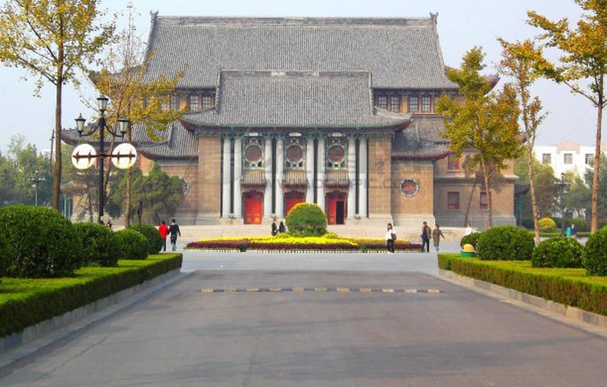 河南大学迁址郑州后强势崛起